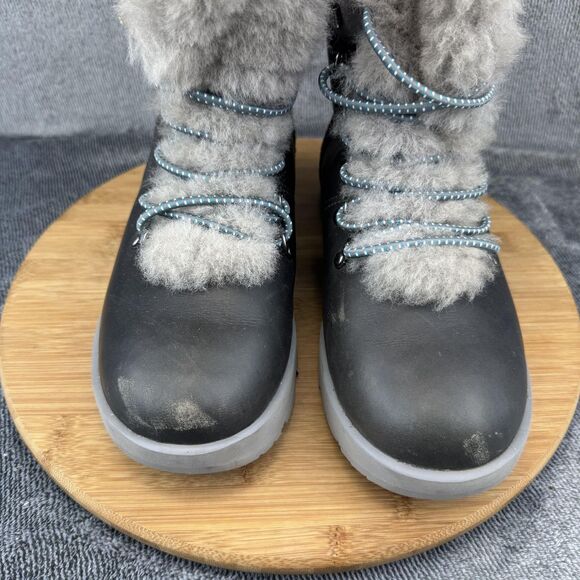 UGG Boots Womens Size 8 Gray Black Shearling Lined Lace Up Vibram Arctic Grip - Picture 3 of 11